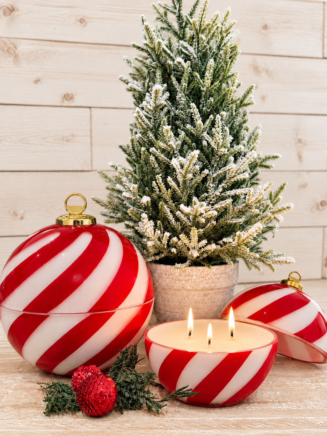 Ornament Candle Red & White (Small)