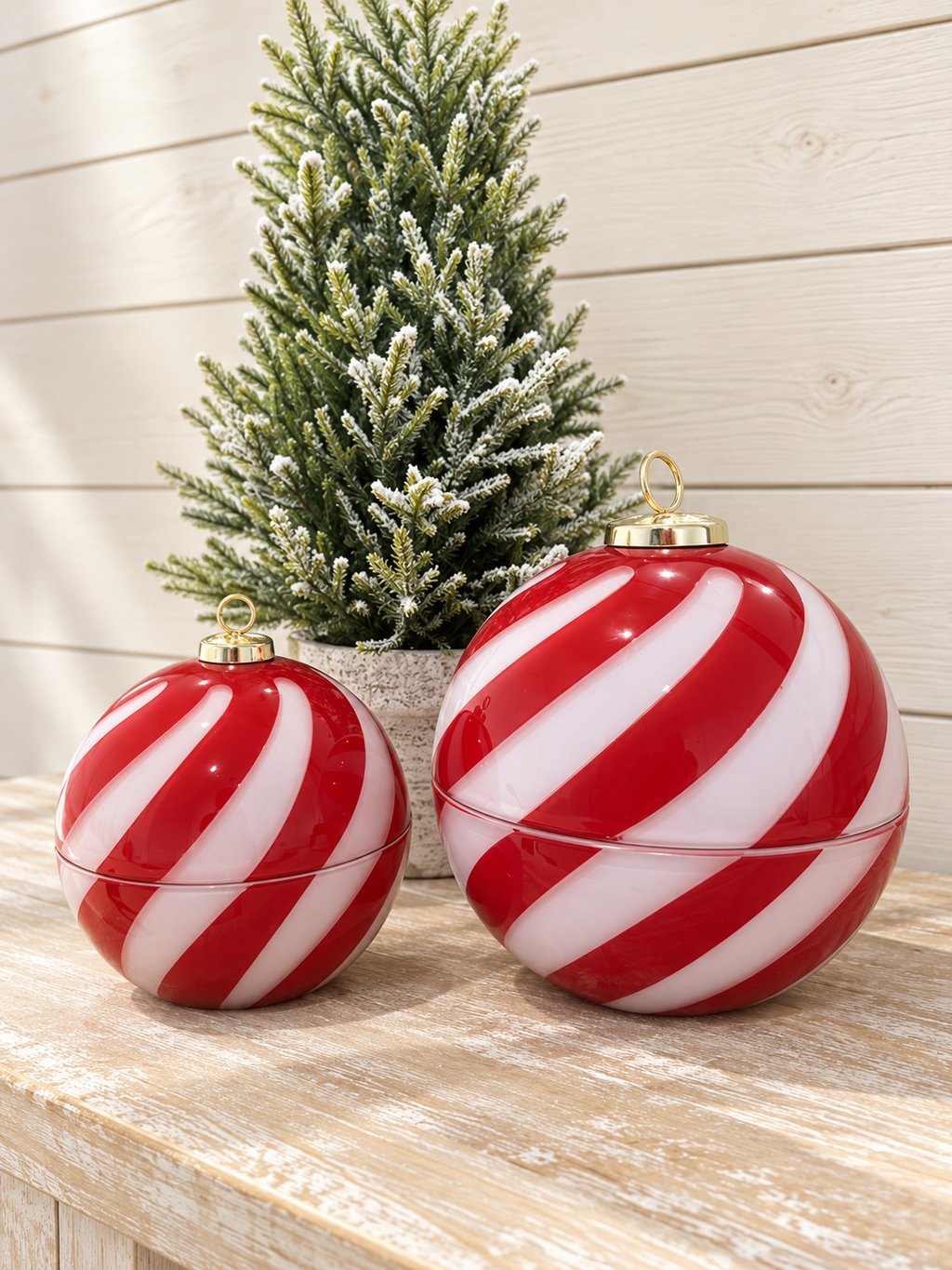 Ornament Candle Red & White (Small)