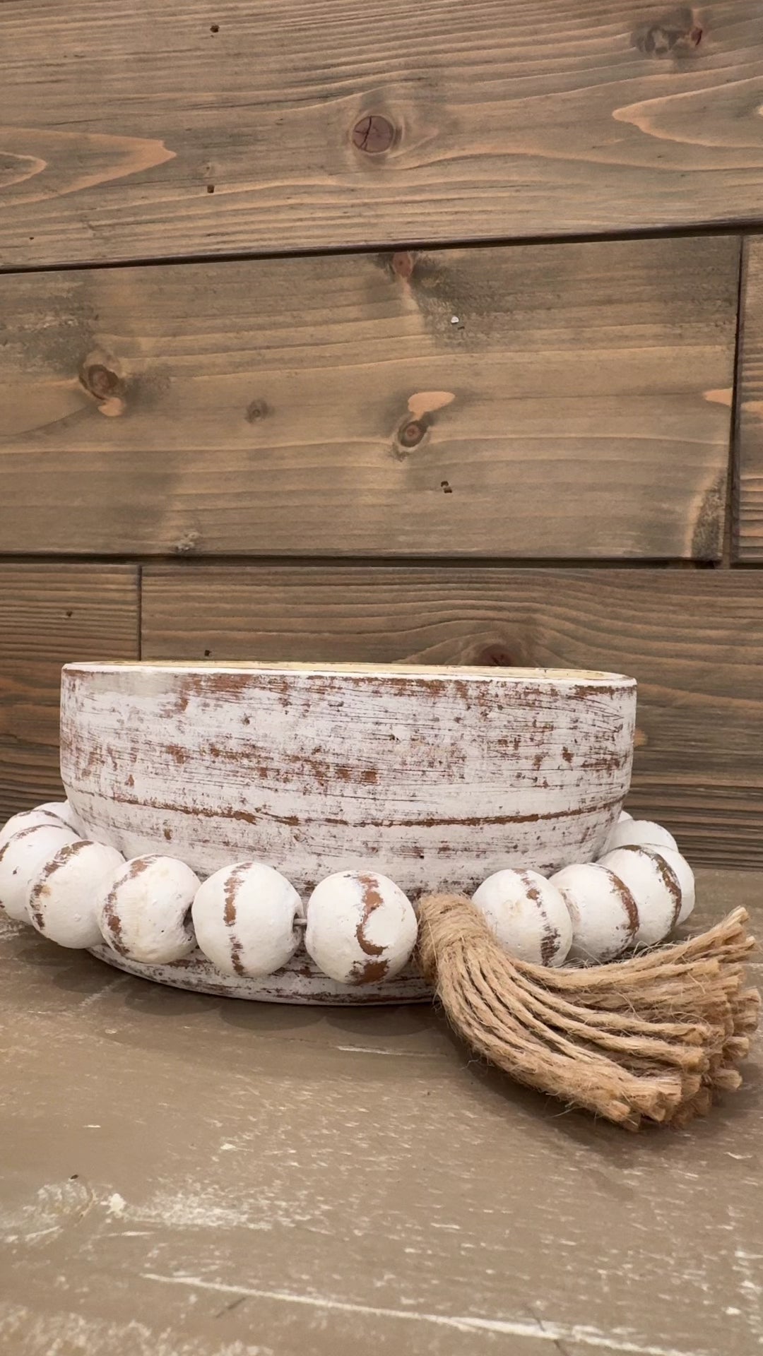 Regalia Round Vessel